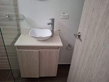 VENDO HERMOSISÍMO APARTAMENTO INTERNO EN BARBOSA ANTIOQUIA.