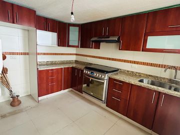 CAS EN VENTA GRANJAS COAPA