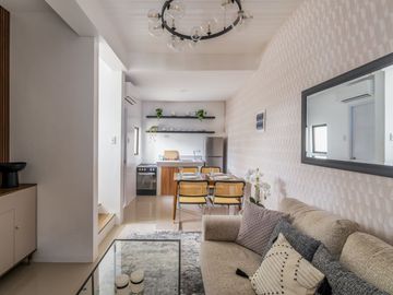 Up For Grabs: Promo Ends Soon! Semi-Finished 2-Bedroom w/Parking Space & Ledge 2-Storey Townhouse In EASTON PARK Binangonan with 0% Interest – 30K RF!