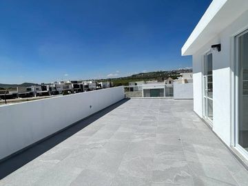 CASA EN VENTA EN CORREGIDORA, QRO.
