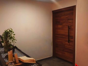 Se vende Casa con buenos acabados en los Almendros Residencial Zapopan