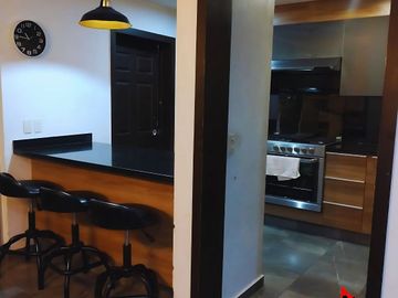 Se vende Casa con buenos acabados en los Almendros Residencial Zapopan