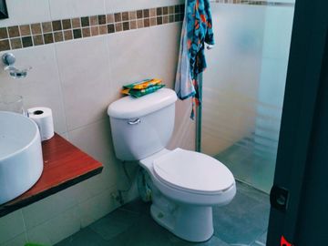 Se vende Casa con buenos acabados en los Almendros Residencial Zapopan