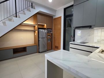 For Rent House at Botany Hills Fatmawati Near MRT Station South Jakarta