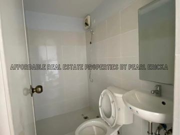 Rent to own 1 Bedroom Loft-type condo for sale in Pasig-Cainta near Eastwood RFO Cambridge Village