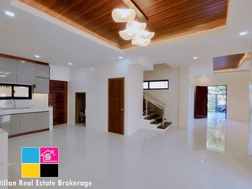 Modern House and Lot for Sale in Royale Estate Consolacion Cebu