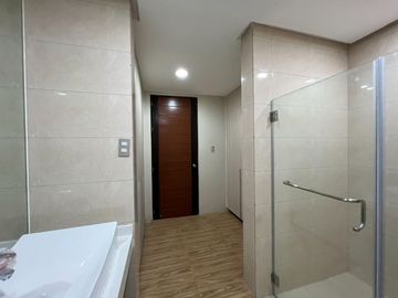FOR SALE Brand New Townhouse located at Brgy. Sacred Heart, Quezon City