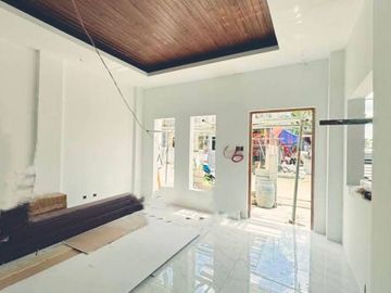 4B HOUSE AND LOT IN ANTIPOLO CITY ALONG THE HIGHWAY