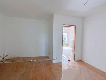 4B HOUSE AND LOT IN ANTIPOLO CITY ALONG THE HIGHWAY