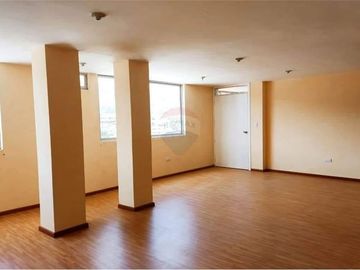 Departamento en Venta Chillogallo, Quicentro Sur.