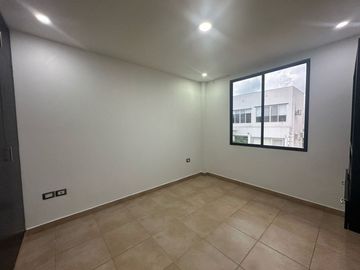 VENTA CASA ESTANCIAS DEL RIO,  SAMBORONDON