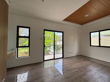 Single Attached House for Sale in Grand Parkplace Village, Imus, Cavite