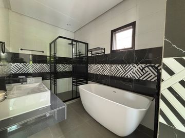 Single Attached House for Sale in Grand Parkplace Village, Imus, Cavite
