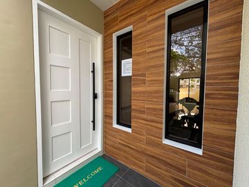 Single Attached House for Sale in Grand Parkplace Village, Imus, Cavite