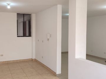Se Vende Departamento San Juan De Lurigancho 81.30 M2