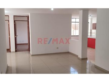 Se Vende Departamento San Juan De Lurigancho 81.30 M2