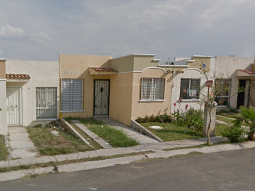CASA DE RECUPERACIÓN BANCARIA EN CALLE JACARANDA ORIENTE, COL. PASEO DE LA CAÑADA, TONALÁ, JALISCO. ¡NO SE ACEPTAN CRÉDITOS!