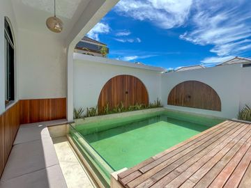 2 Bedroom Tropical Family Villa in Nusa Dua Bali for Yearly Rent