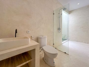 2 Bedroom Tropical Family Villa in Nusa Dua Bali for Yearly Rent