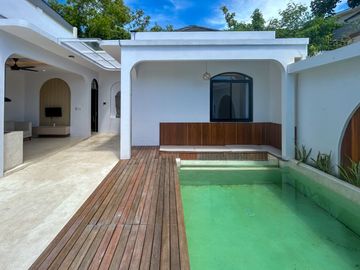 2 Bedroom Tropical Family Villa in Nusa Dua Bali for Yearly Rent