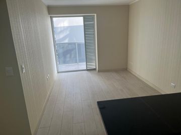 VENDO LINDO DPTO DE ESTRENO DE 3DORM DE ESTRENO CERCA AL CAMPO DE MARTE