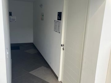 VENDO LINDO DPTO DE ESTRENO DE 3DORM DE ESTRENO CERCA AL CAMPO DE MARTE