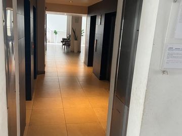 VENDO LINDO DPTO DE ESTRENO DE 3DORM DE ESTRENO CERCA AL CAMPO DE MARTE