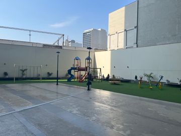 VENDO LINDO DPTO DE ESTRENO DE 3DORM DE ESTRENO CERCA AL CAMPO DE MARTE
