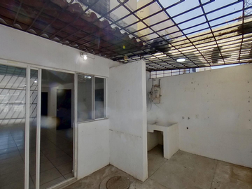 CASA EN VENTA EN CAMPO REAL, ZAPOPAN