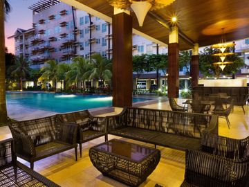 BIG Promo Discount w/FREEBIES 3-Bedroom Condominium in Pasig near Taguig, BGC, Market Market, Makati, Ortigas