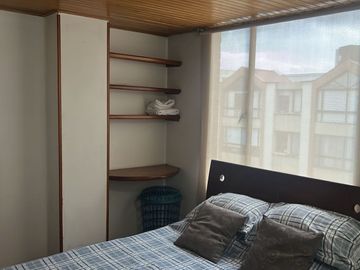 VENDO BONITO Y AMPLIO APARTAMENTO EN CIUDAD SALITRE, BOGOTA