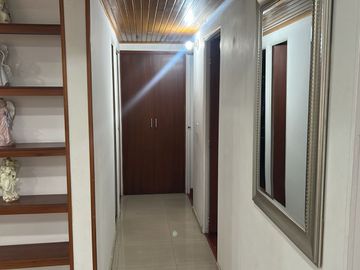 VENDO BONITO Y AMPLIO APARTAMENTO EN CIUDAD SALITRE, BOGOTA