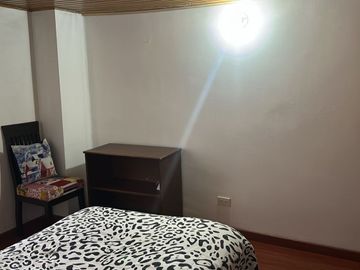 VENDO BONITO Y AMPLIO APARTAMENTO EN CIUDAD SALITRE, BOGOTA