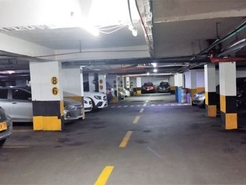 VENDO BONITO Y AMPLIO APARTAMENTO EN CIUDAD SALITRE, BOGOTA