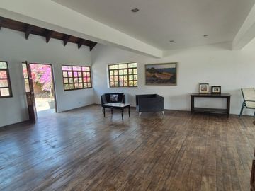 ALQUILER DE CASA DE CAMPO EN LURIN