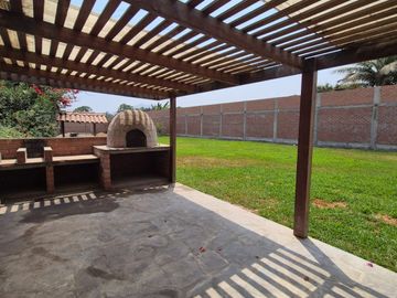 ALQUILER DE CASA DE CAMPO EN LURIN