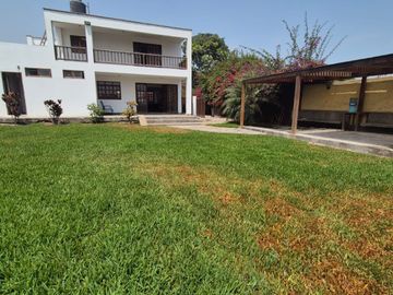ALQUILER DE CASA DE CAMPO EN LURIN