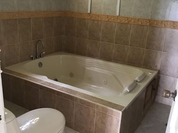 SE VENDE CASA ENBARRIO LA TOSCANA - SINCELEJO