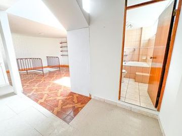 Venta De Dúplex Con Azotea En Cercado de Lima