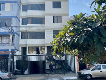 Venta De Dúplex Con Azotea En Cercado de Lima