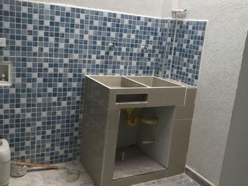 SE VENDE CASA PARA ESTRENAR