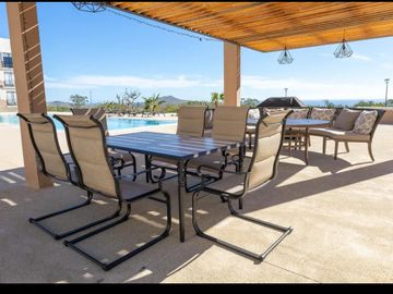 CONDO en VENTA en Maralta – Elegancia y Vistas Incomparables al Mar