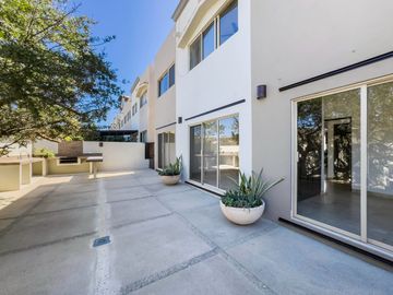 CONDO EN VENTA: Vive el Estilo de Vida que Mereces en Ventanas de Cortés