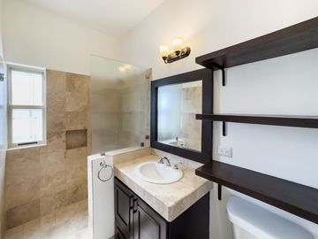 CONDO EN VENTA: Vive el Estilo de Vida que Mereces en Ventanas de Cortés