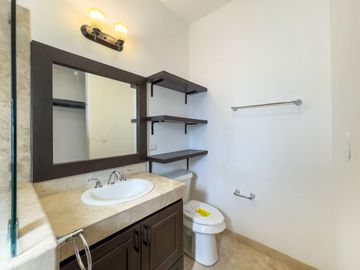 CONDO EN VENTA: Vive el Estilo de Vida que Mereces en Ventanas de Cortés