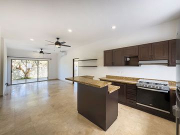 CONDO EN VENTA: Vive el Estilo de Vida que Mereces en Ventanas de Cortés