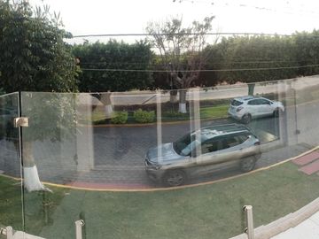 VENTA E CASA DE 2 NIVELES EN FRACC. AMATES DE OAXTEPEC