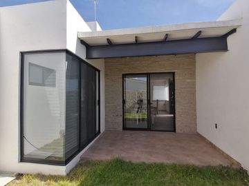 💡 Espaciosa, luminosa y lista para vivir – ¡Tu casa en Tequisquiapan te espera! 🏡✅
