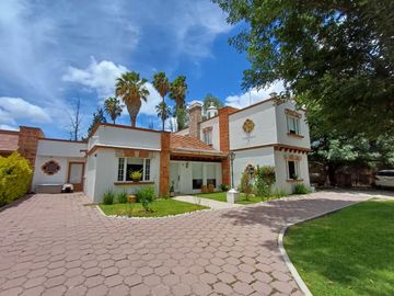 🔥 Casa con Bóvedas y Chimenea – Encanto y Estilo en Tequis, Casa en VENTA Tequisquiapan Queretaro