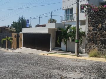 Excelente casa descanso o de fin de semana con un clima templado los 365 dias del año